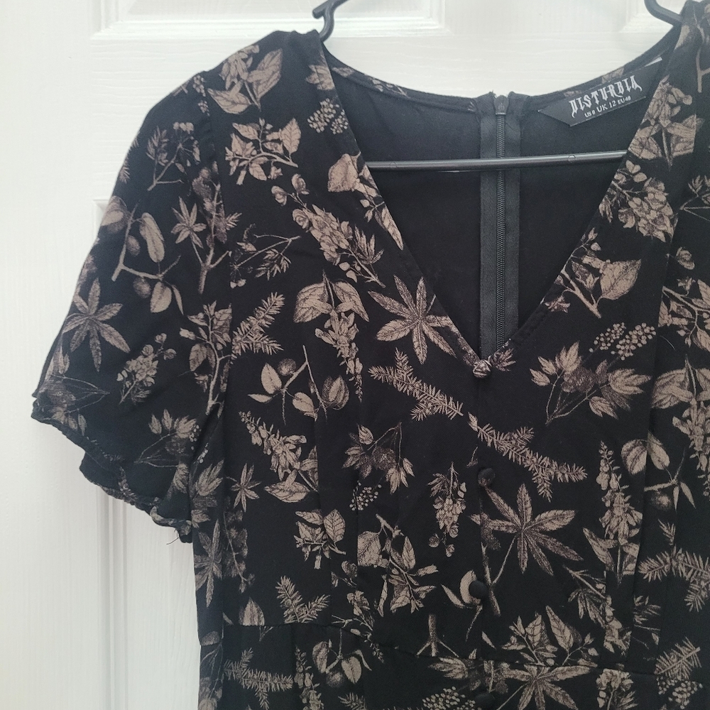 Disturbia Midi Dress, Size Medium